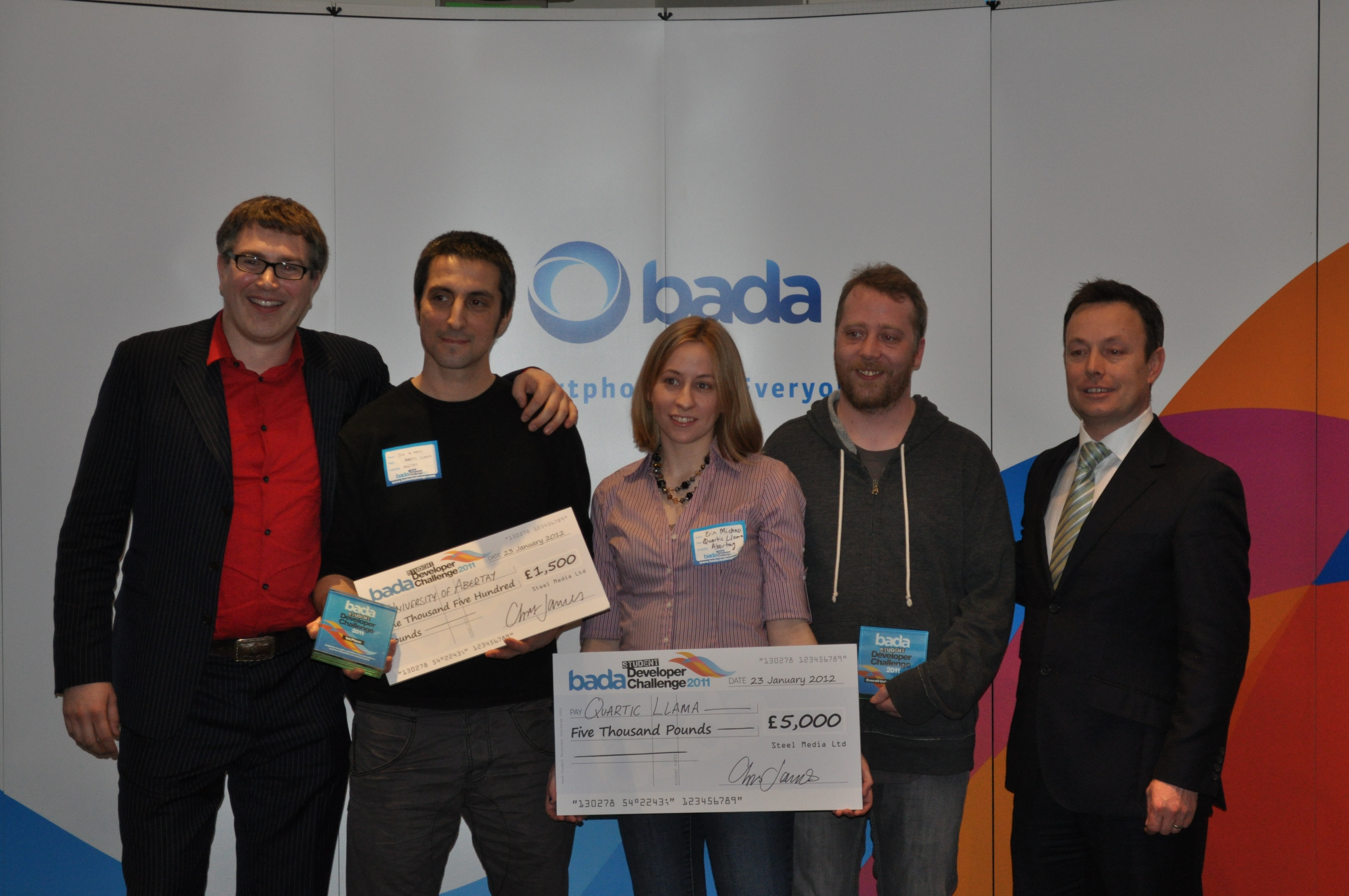 Atmospheric and intriguing colour-swapping game Moeba wins bada Student Developer Challenge 2011